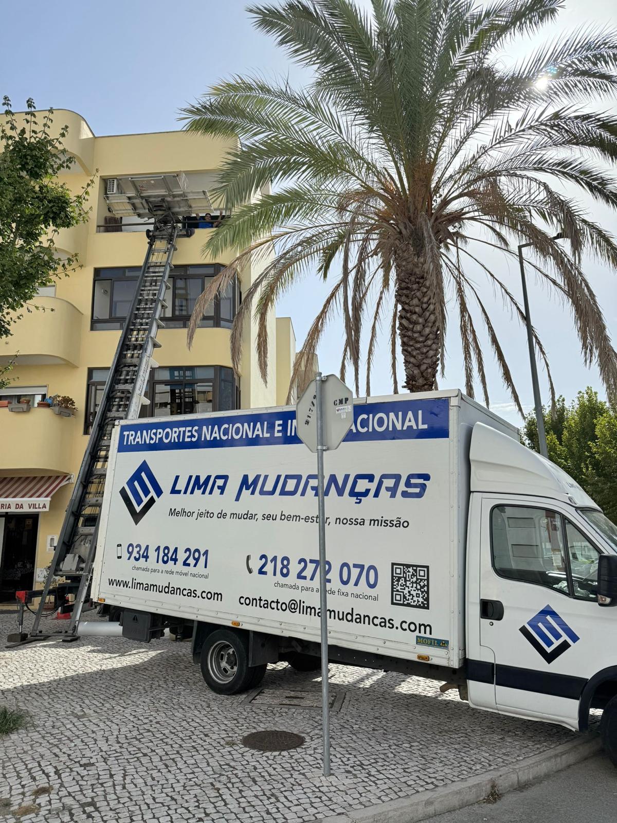 Lima Mudanças — equipa no terreno